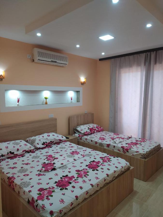 Grandino Holiday Rooms&Apartments Ulcinj Exteriör bild