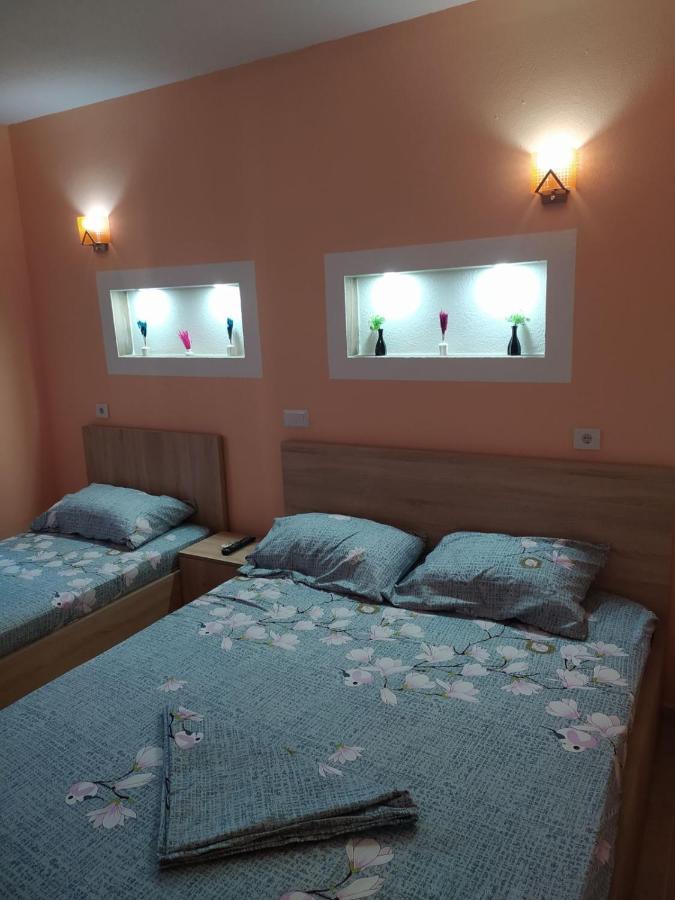 Grandino Holiday Rooms&Apartments Ulcinj Exteriör bild