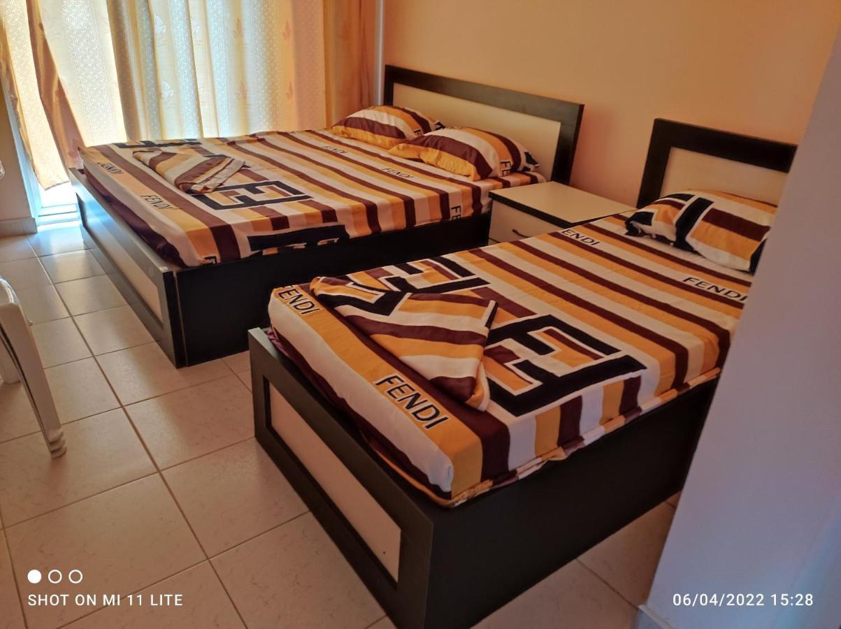 Grandino Holiday Rooms&Apartments Ulcinj Exteriör bild